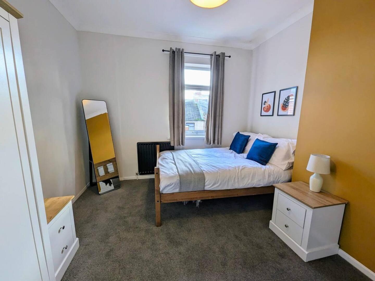 Spacious And Homey 4 Bedroom House Bishop Auckland Exteriér fotografie