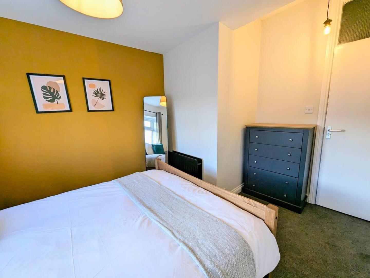 Spacious And Homey 4 Bedroom House Bishop Auckland Exteriér fotografie