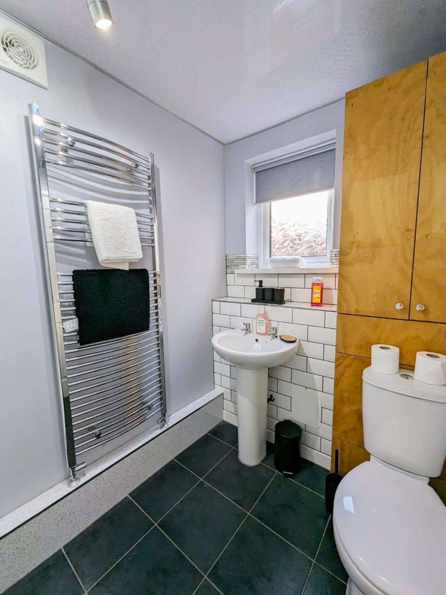 Spacious And Homey 4 Bedroom House Bishop Auckland Exteriér fotografie