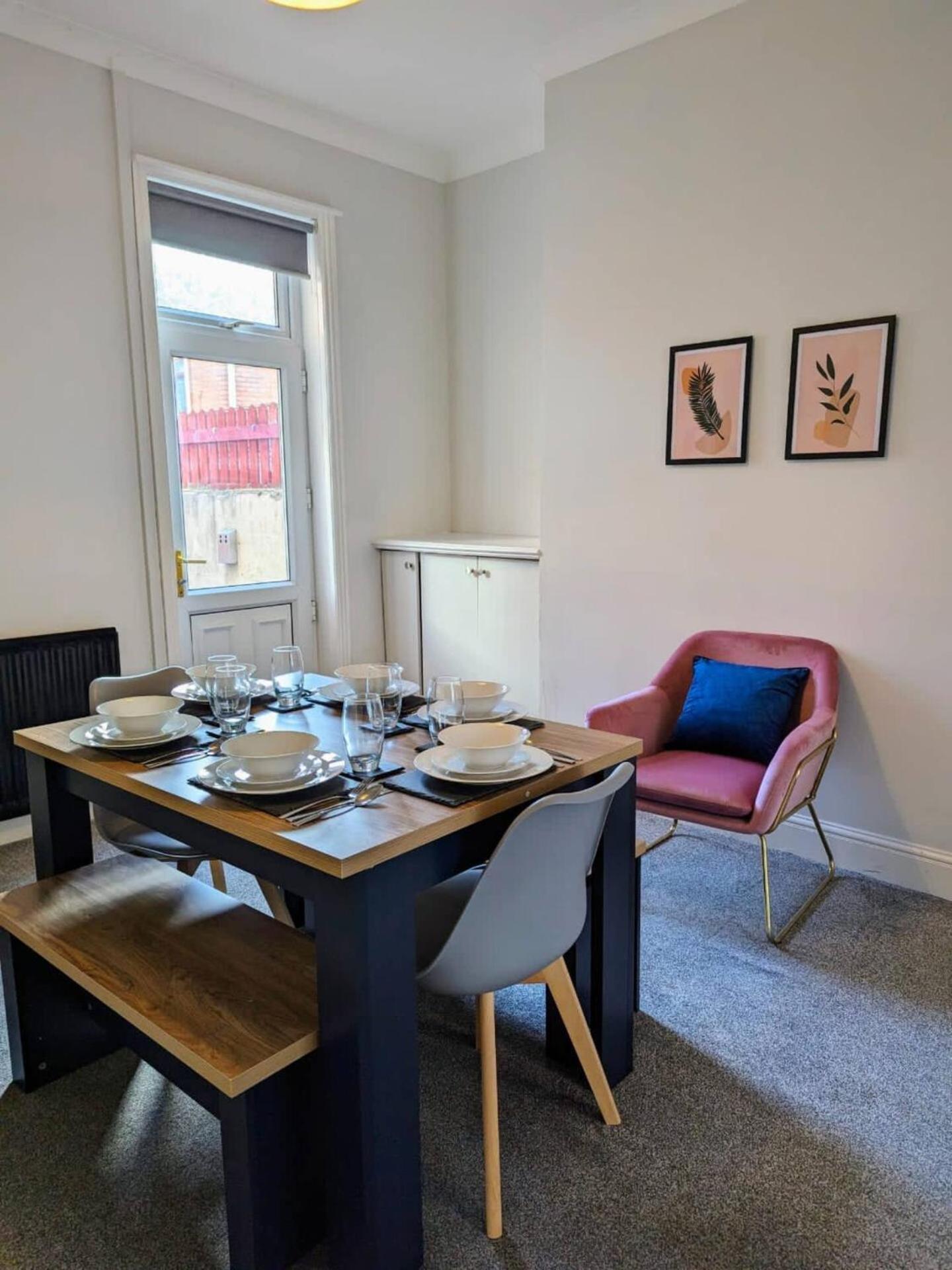 Spacious And Homey 4 Bedroom House Bishop Auckland Exteriér fotografie